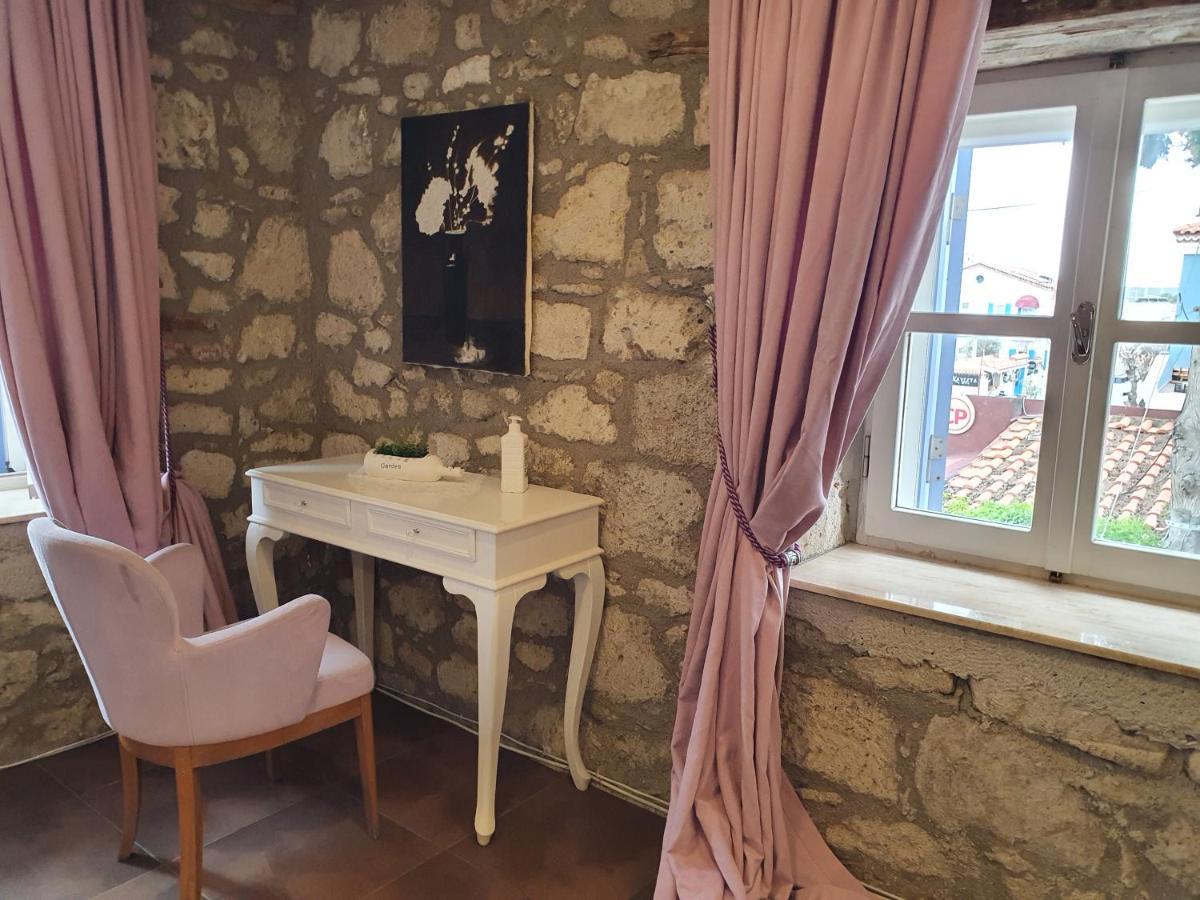 Leyla Suite Alaçatı Exterior foto